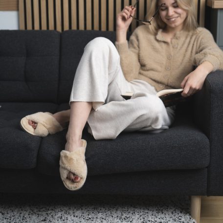 Női szőrös papucs 39-40