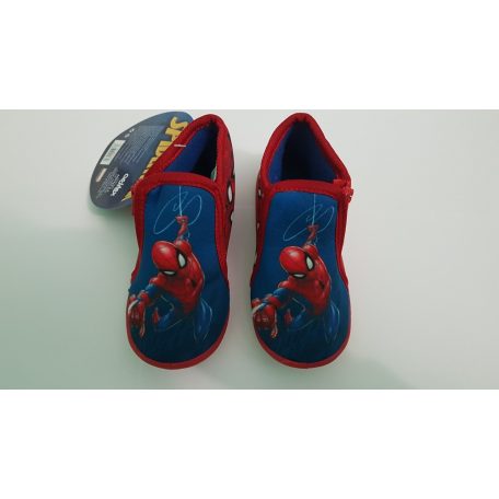 Pokember_Zart_Mamusz_Cipzarral_22-Es_Meret